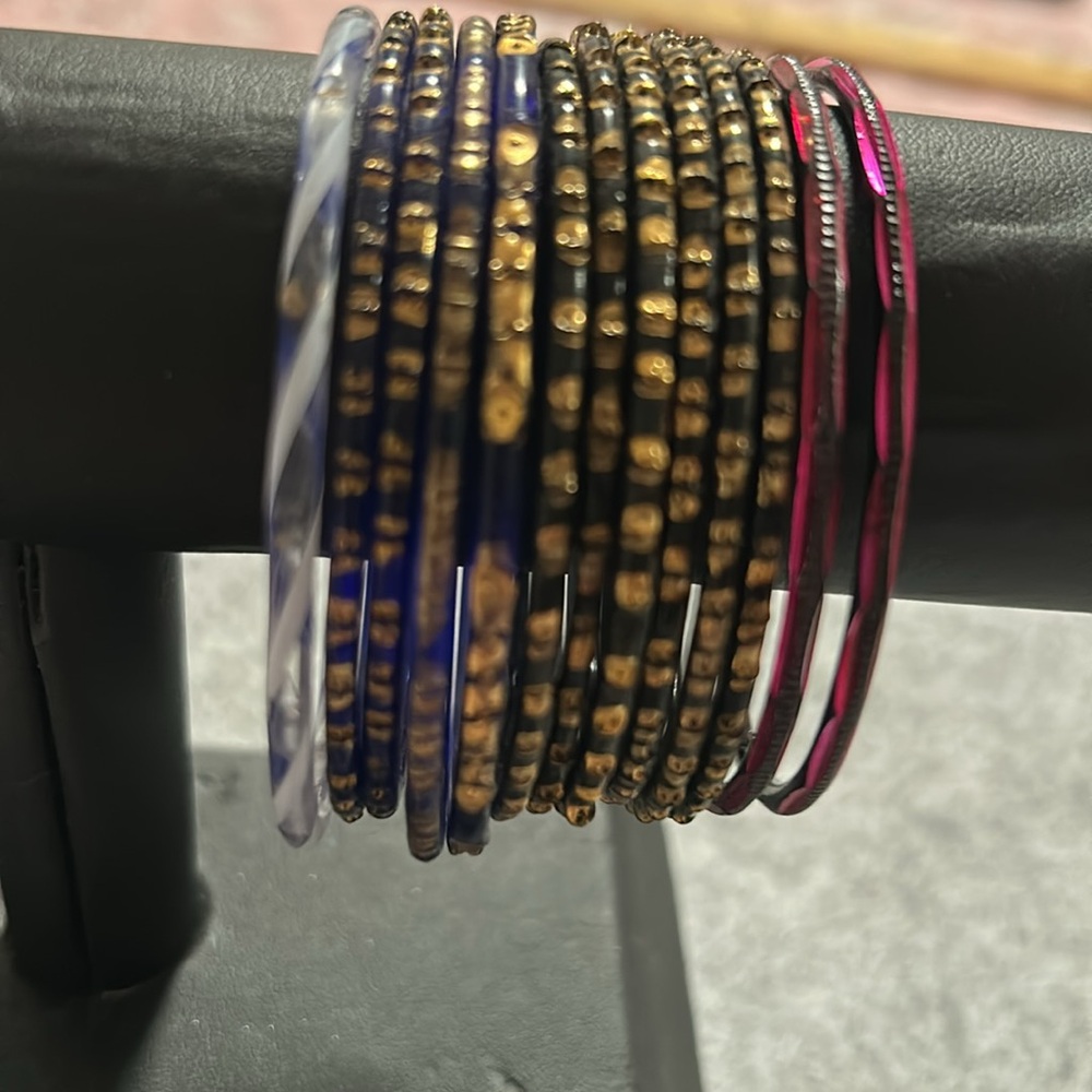 Glass Bangle Bracelets